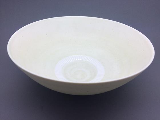 Small Ash Glaze Bowl (PW39).   Ceramics by Peter Wills. Porcelain.