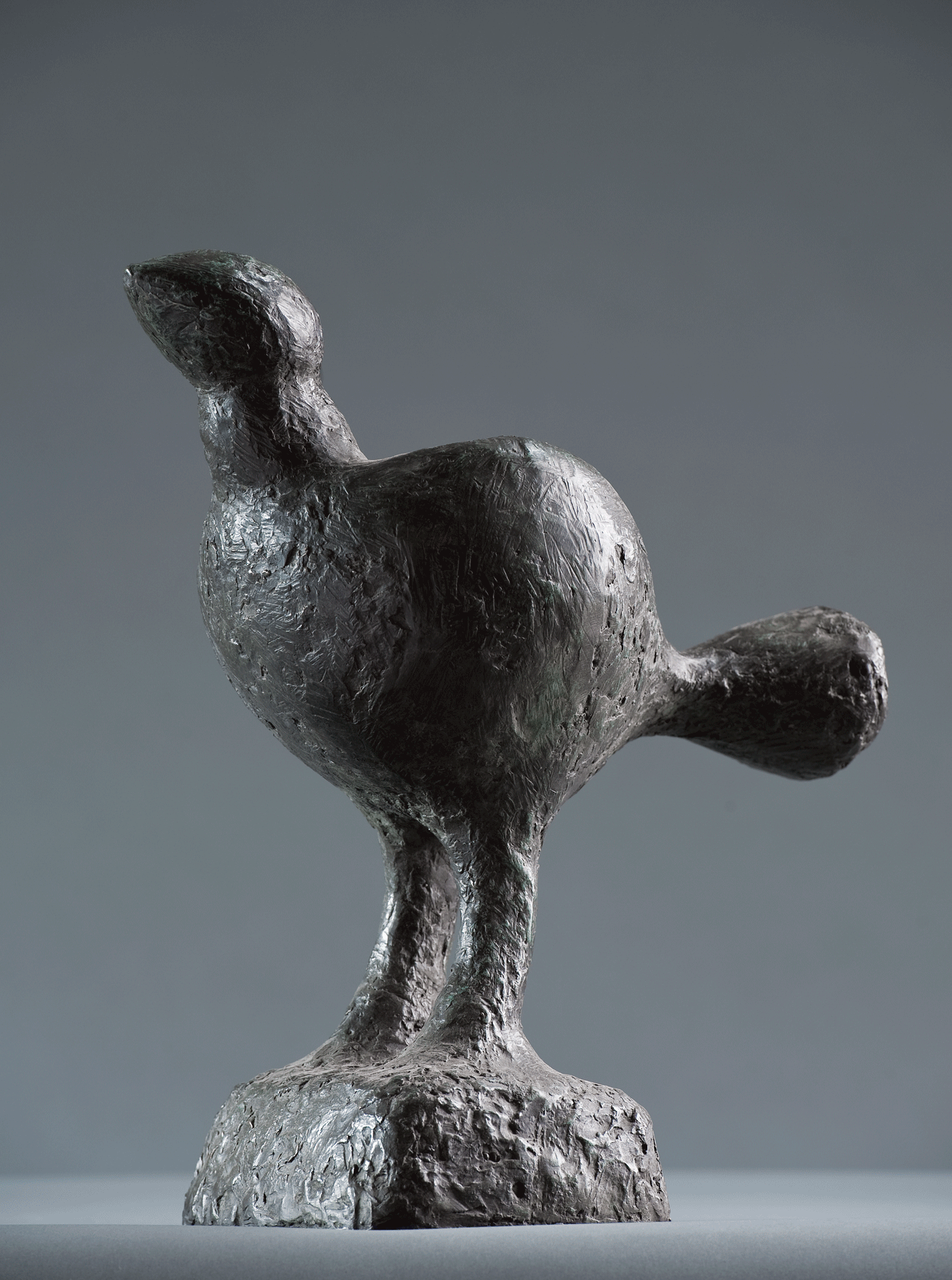 Plump Bird.   Sculpture by Breon O'Casey. Bronze.