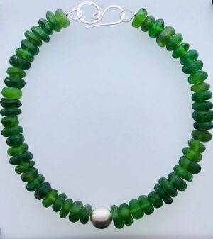 Silver bead green glass choker (107).   Jewellery by Uncategorised. Silver.