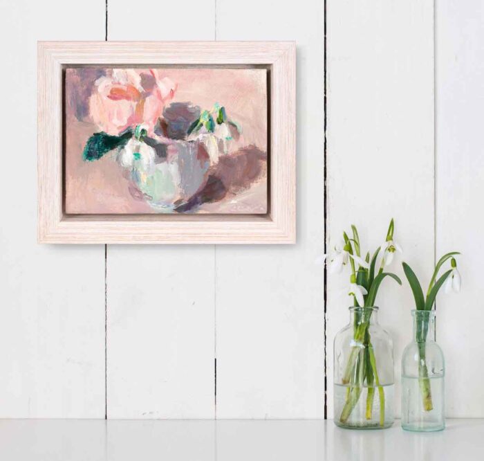 Camellia. Still Life Floral Paintings by Lynne Cartlidge. .