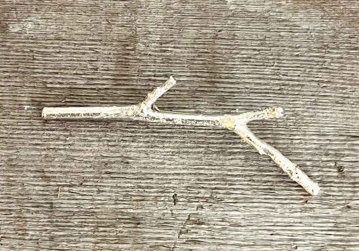 Branch Studs with Bronze Pearl (62). Jewellery by Holly Belsher. Silver. Branch Studs with Bronze Pearl (62). Jewellery by Holly Belsher. Silver.